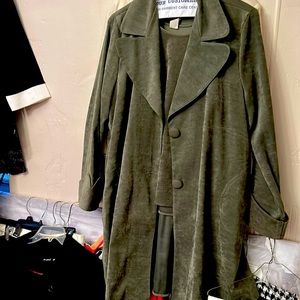 Three piece,  pants suit, long three-quarter length, jacket pants, and top